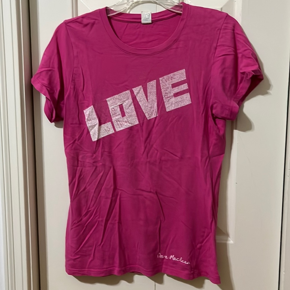 💜4-for-$20💜 Dara Maclean Love Shirt